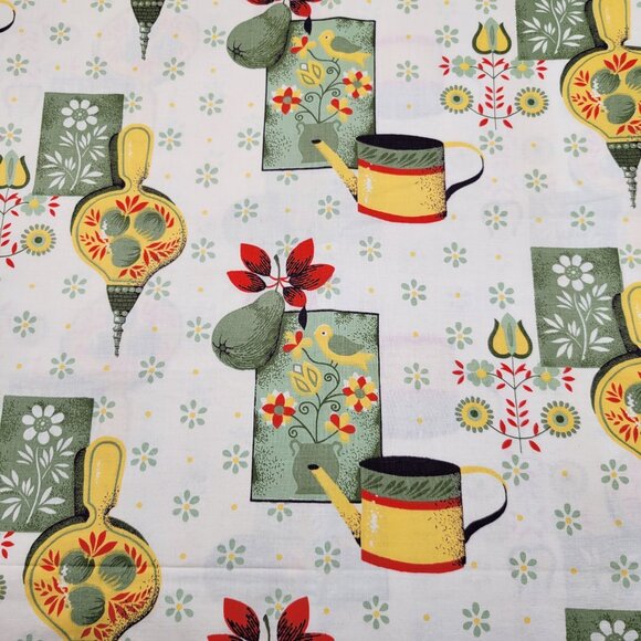 Vintage Kitchen Cotton Fabric Watering Can Floral Print 1 Yard x 66 Inches - Picture 1 of 4